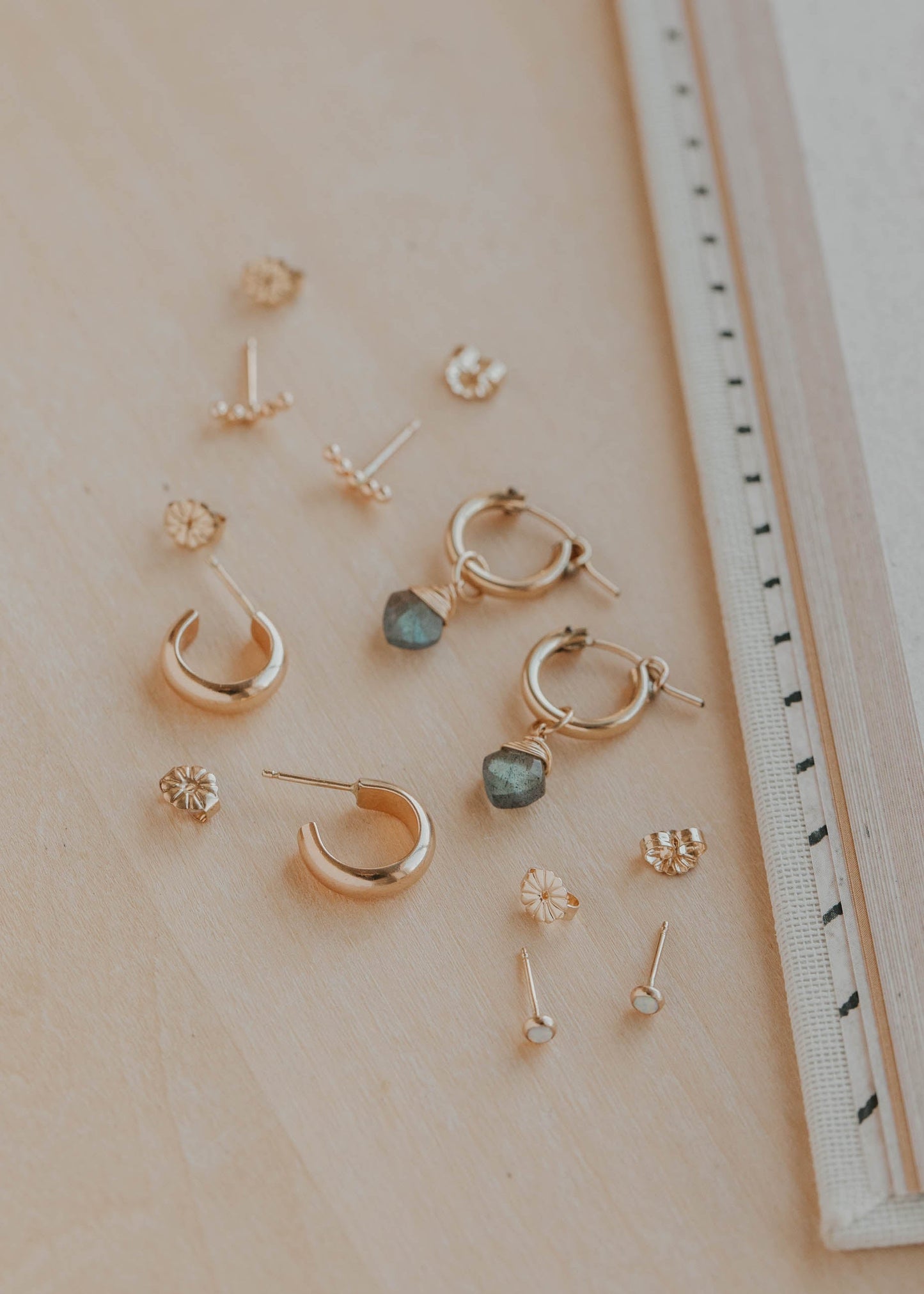 Bold Dome Earring Set - Gold