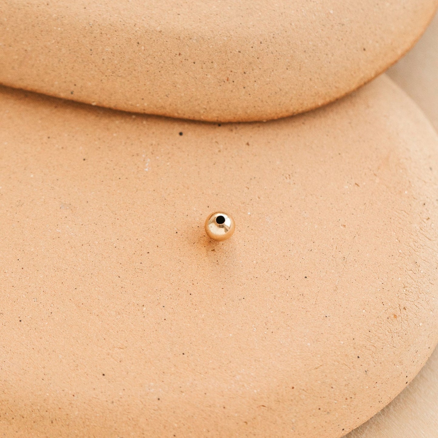 Large Lineage Bead